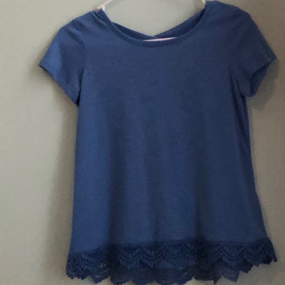 Light blue short sleeve shirt